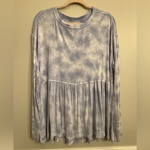 American Eagle long sleeve tee, like new, blue/white, Lg